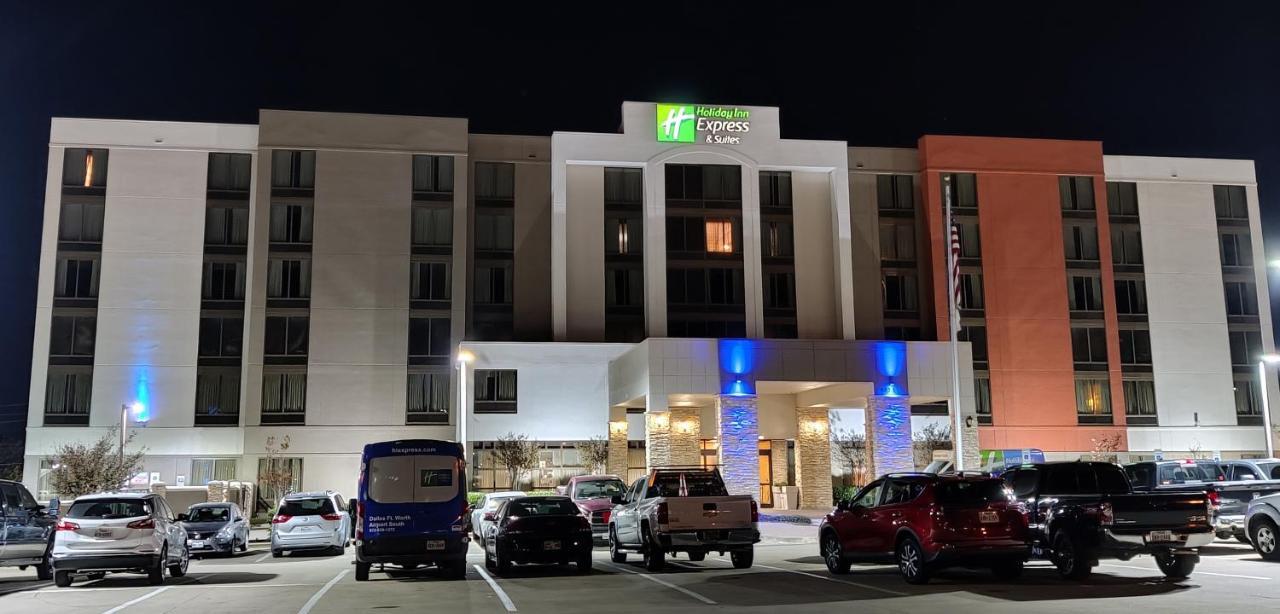 Holiday Inn Express Hotel & Suites Dallas Fort Worth Airport South By Ihg Irving Exterior photo