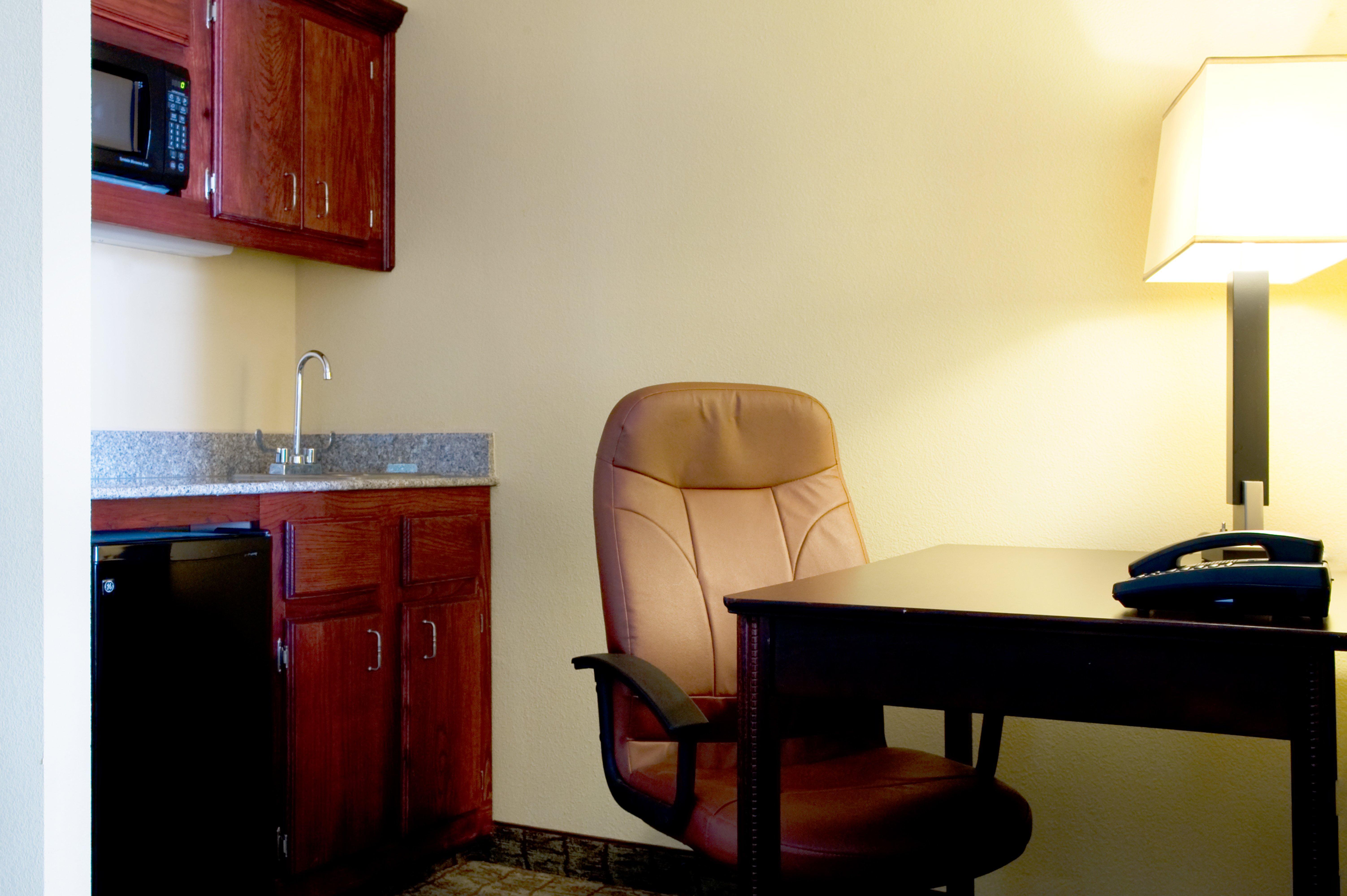 Holiday Inn Express Hotel & Suites Dallas Fort Worth Airport South By Ihg Irving Exterior photo