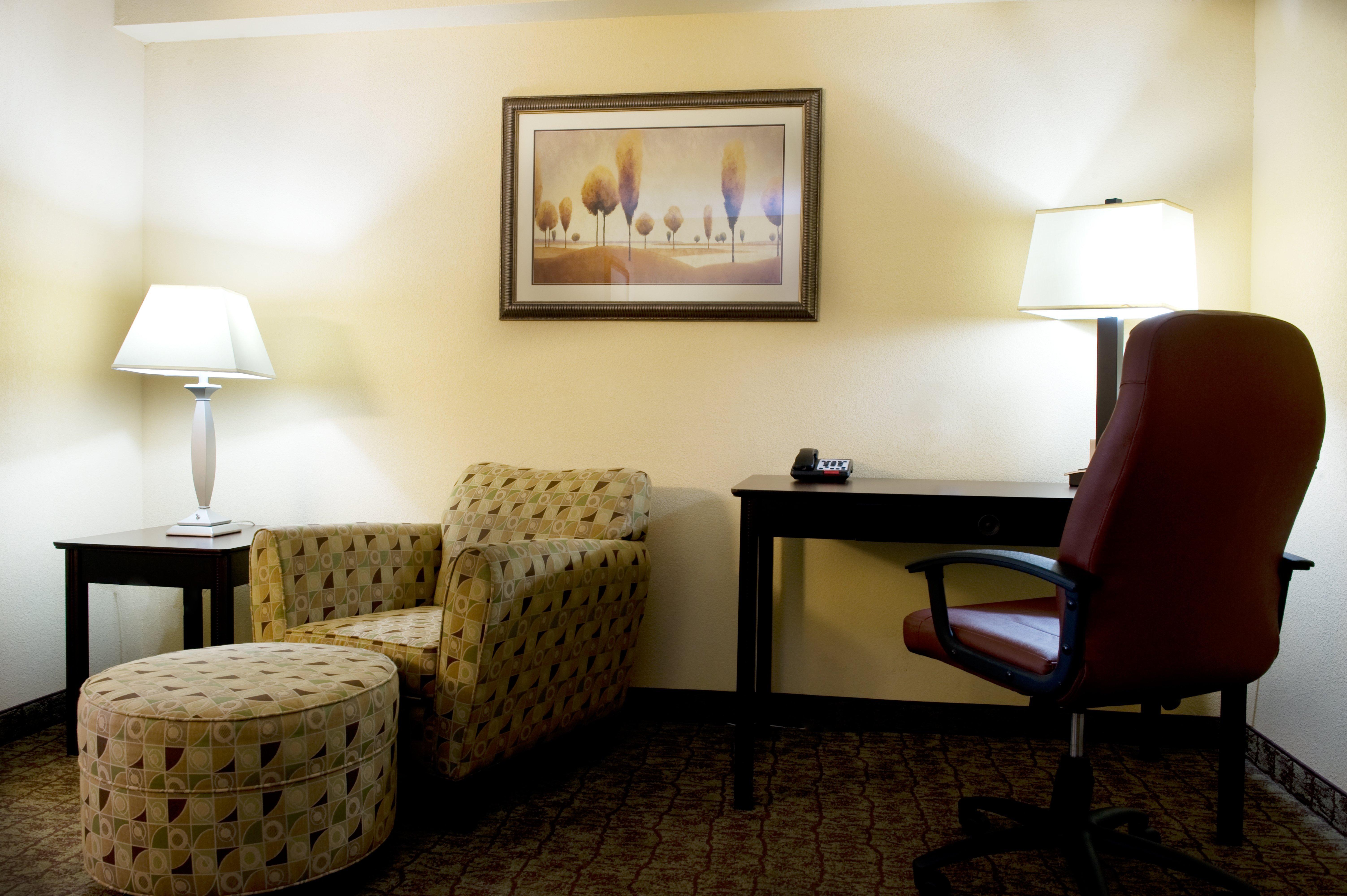 Holiday Inn Express Hotel & Suites Dallas Fort Worth Airport South By Ihg Irving Exterior photo