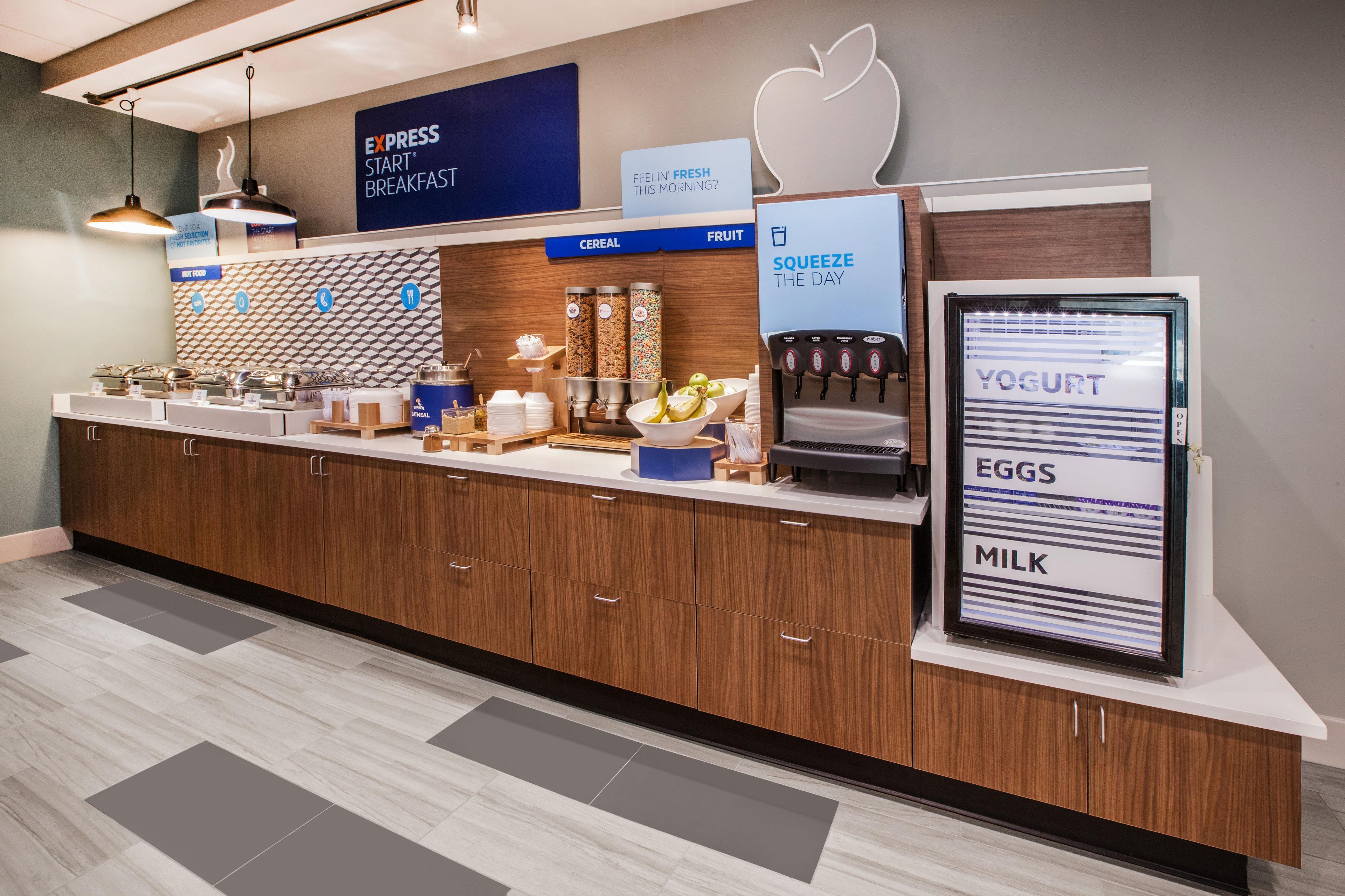 Holiday Inn Express Hotel & Suites Dallas Fort Worth Airport South By Ihg Irving Exterior photo