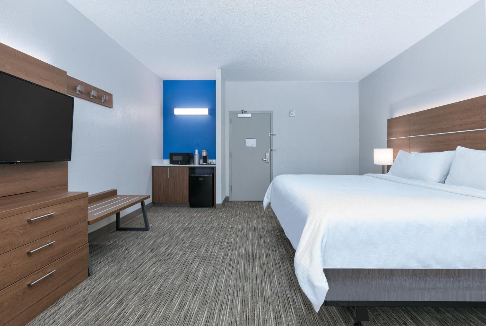 Holiday Inn Express Hotel & Suites Dallas Fort Worth Airport South By Ihg Irving Exterior photo